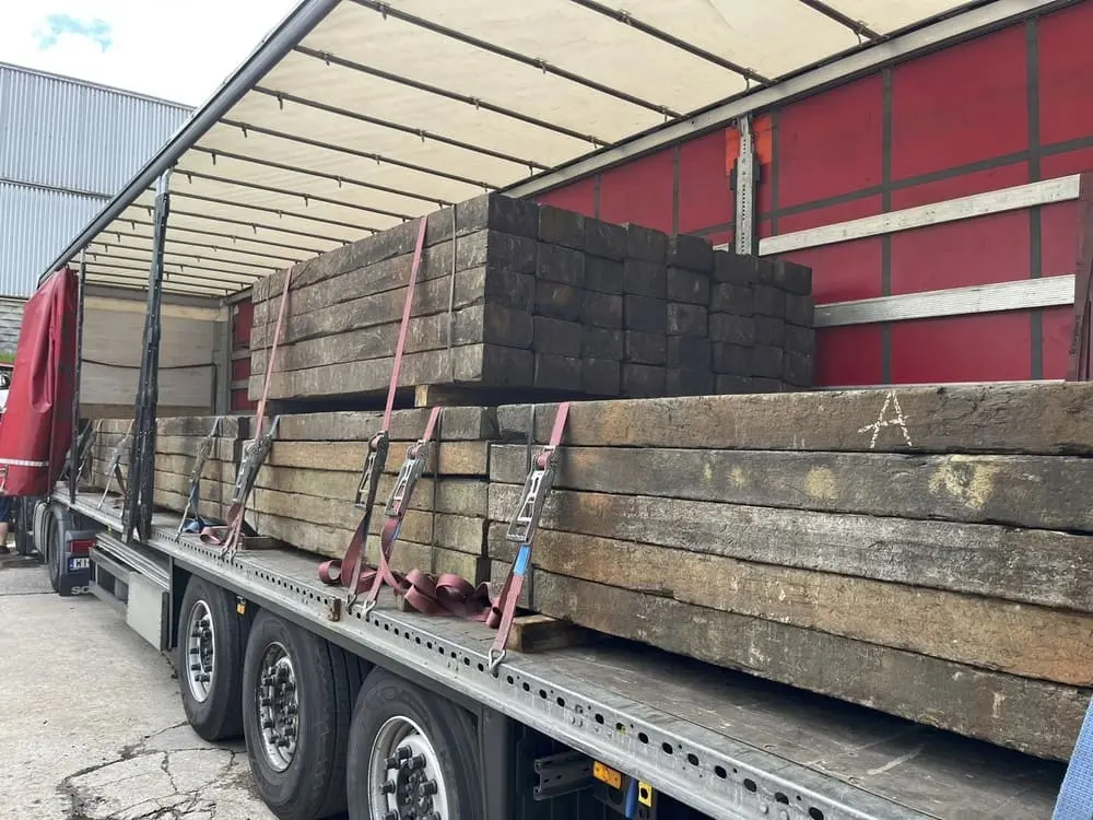 Traverses recyclées en adobé - DIRECTPROD